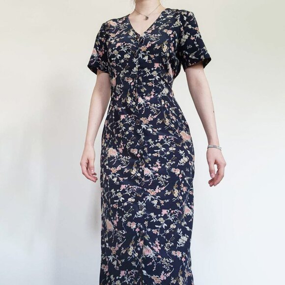 Vintage 90s short-sleeved button-up dainty floral maxi dress - Picture 1 of 16